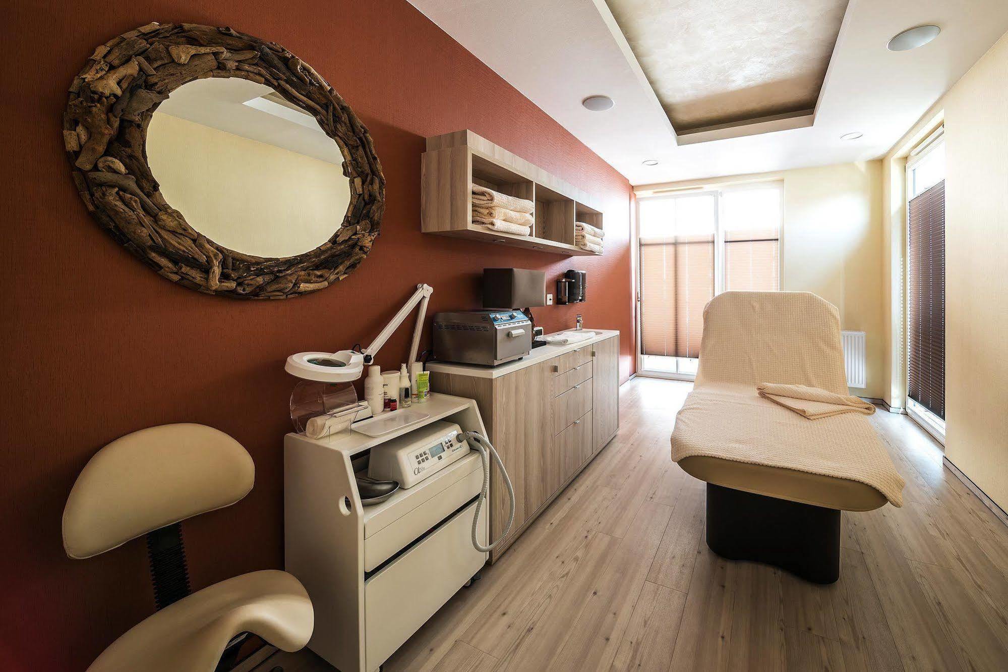 Seetelhotel Kaiserstrand Beachhotel Heringsdorf  Ngoại thất bức ảnh