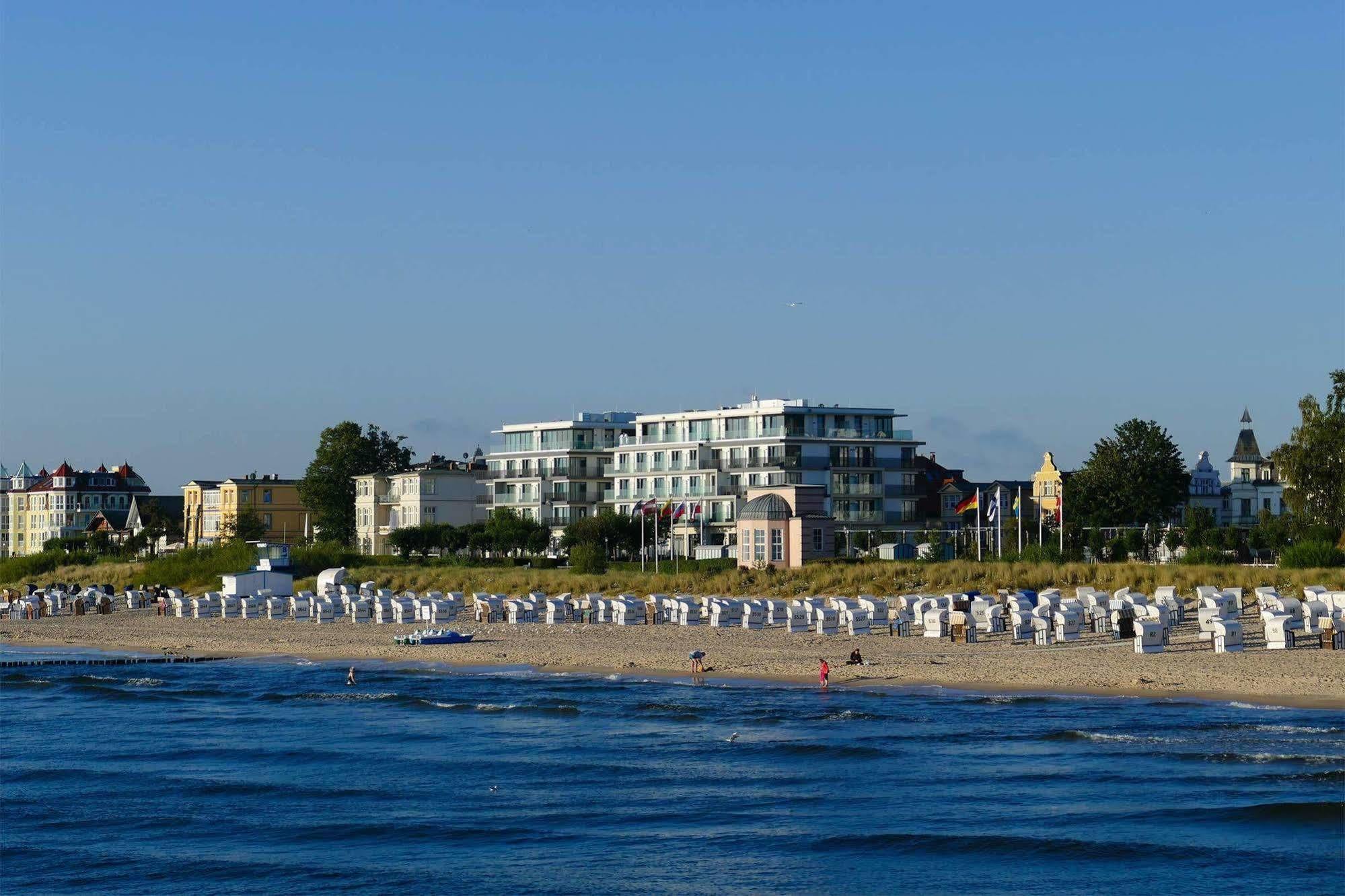 Seetelhotel Kaiserstrand Beachhotel Heringsdorf  Ngoại thất bức ảnh